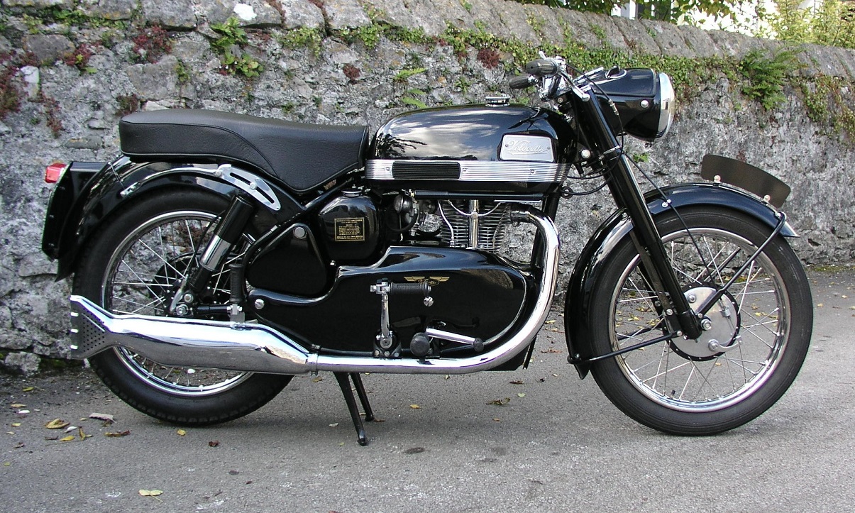 Velocette MSS 1966 Tanks Classics