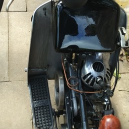 1926 Velocette EL3 top engine view