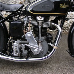 1938 Velocette KSS MkII engine view