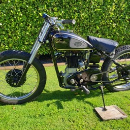 1950 Velocette MAC side wiew