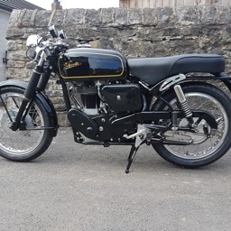 1958 Velocette Venom Clubman TrimC - front side view